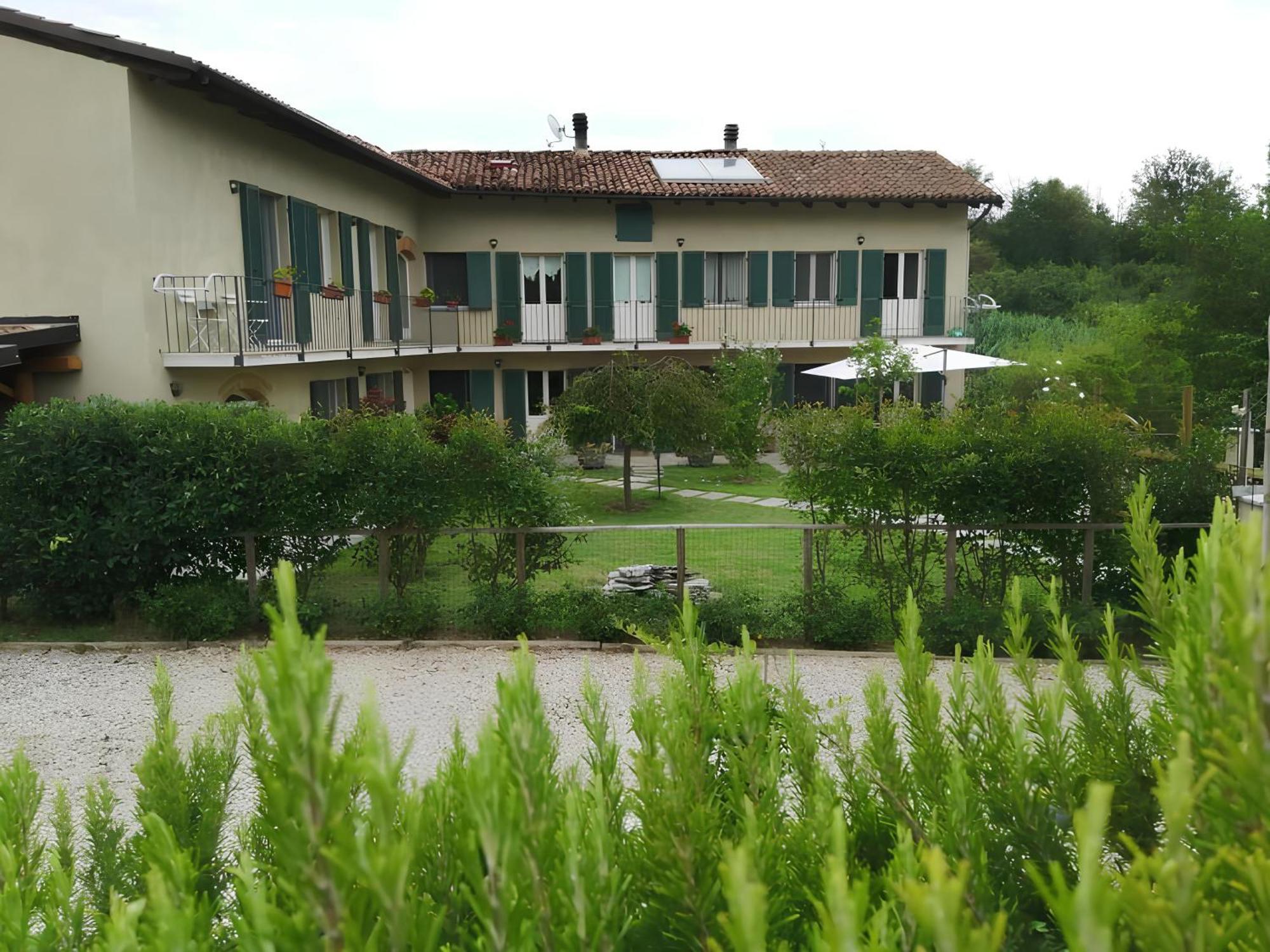 Cascina Spazio Indaco Castagnole Monferrato Exterior photo